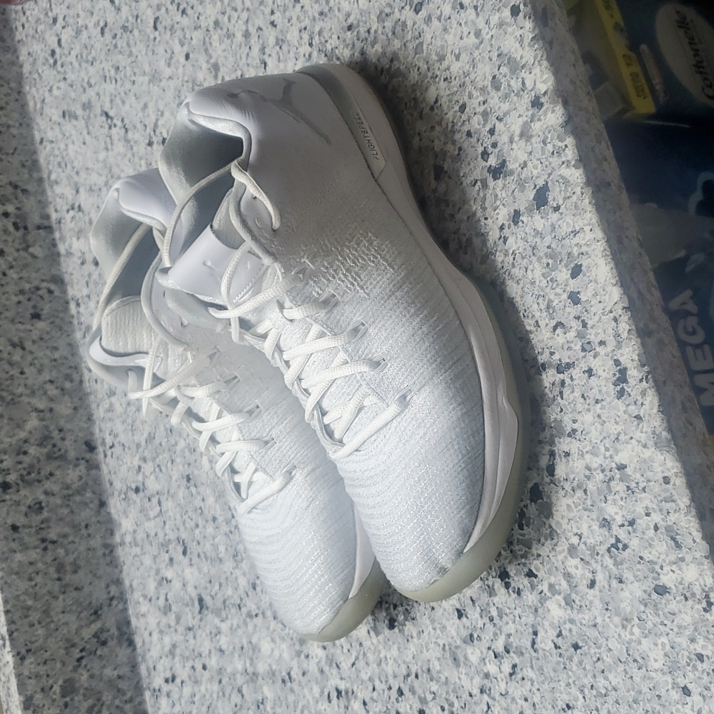 Jordan 31 low Pure Platinum